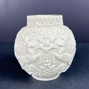 Lenox Scrollwork & Reindeer Winter Demask Ornamental Glow Holly Tealight Holder